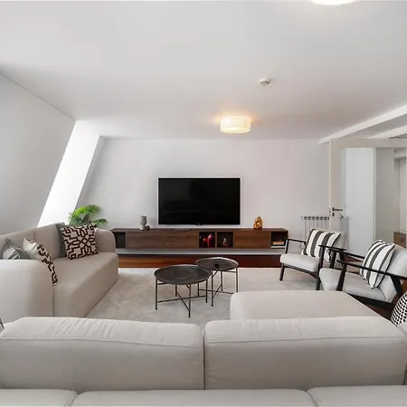 Whome | Luxury Chiado Prime *